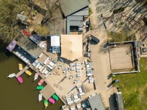 Bovenaanzicht stretchtent zand IBBGoesBeach